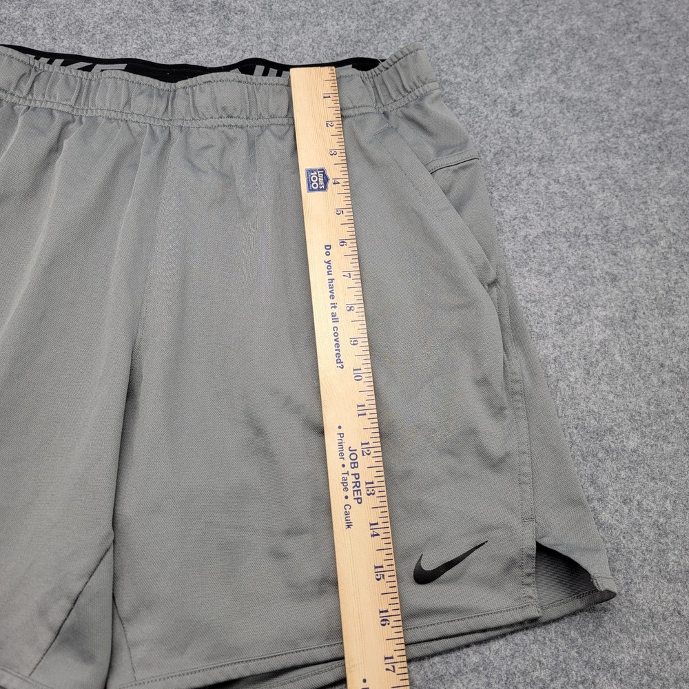 Vintage Nike Shorts Mens L Gray  Basketball Gym Swoosh Retro